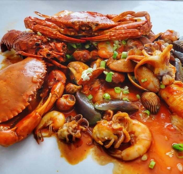 3 Panduan Restoran Favorit Seafood Paling Enak di Jakarta